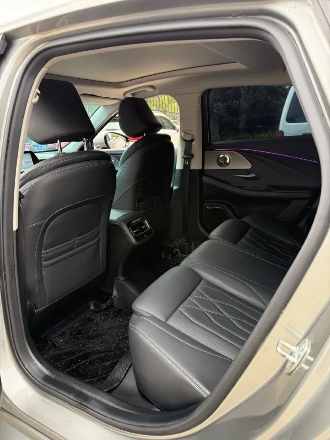 2024 Chery Arrizo 8 2.0T 254HP L4 7DCT,autocango,china used car exporter,china ev exporter,chinese used car exporter,chinese used ev exporter