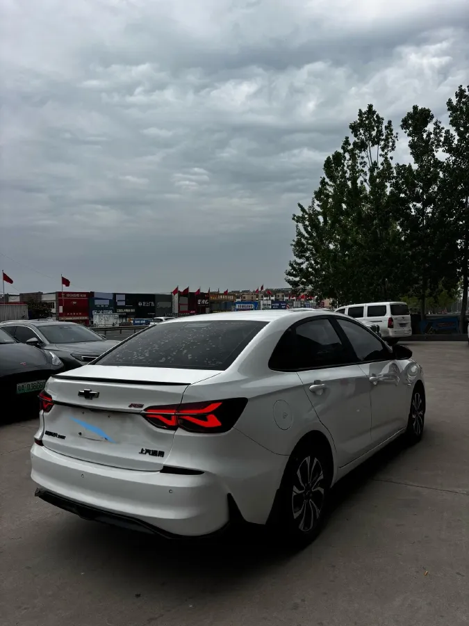 2022 Chevrolet Monza 1.3T 163HP L3 6AT,autocango,china used car exporter,china ev exporter,chinese used car exporter,chinese used ev exporter