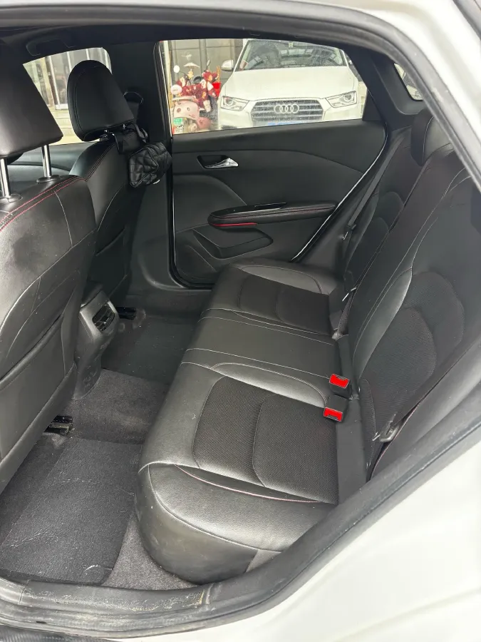 2022 Chevrolet Monza 1.3T 163HP L3 6AT,autocango,china used car exporter,china ev exporter,chinese used car exporter,chinese used ev exporter