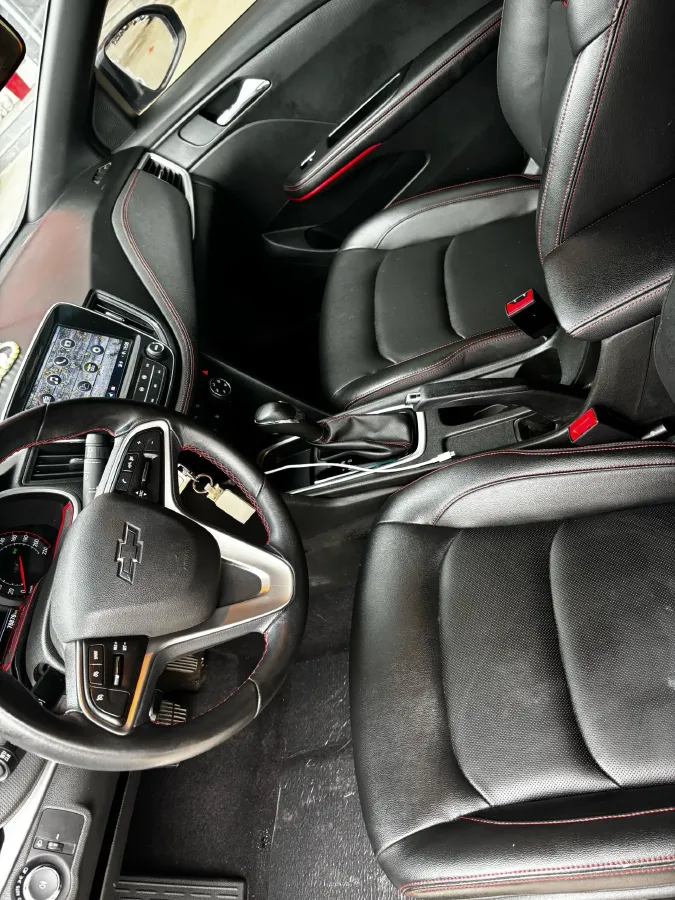 2022 Chevrolet Monza 1.3T 163HP L3 6AT,autocango,china used car exporter,china ev exporter,chinese used car exporter,chinese used ev exporter