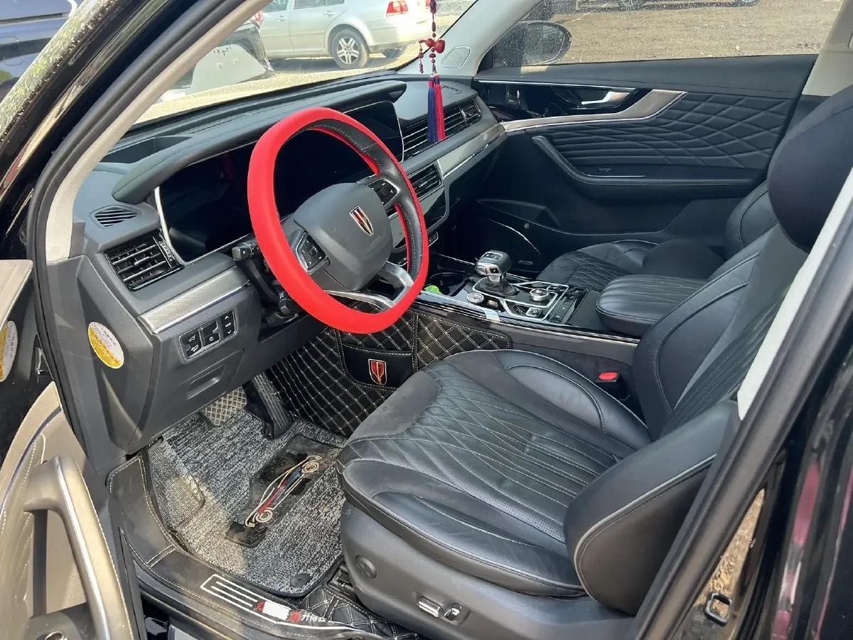 2022 HongQi HS5 2.0T 224HP L4 6AT,autocango,china used car exporter,china ev exporter,chinese used car exporter,chinese used ev exporter