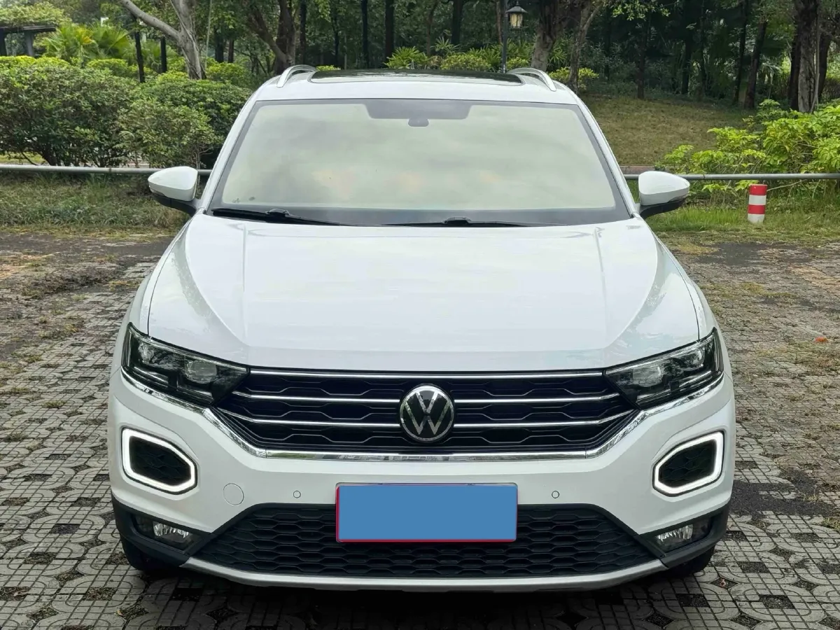 2021 Volkswagen T-Roc 1.4T 150HP L4 7DCT,autocango,china used car exporter,china ev exporter,chinese used car exporter,chinese used ev exporter