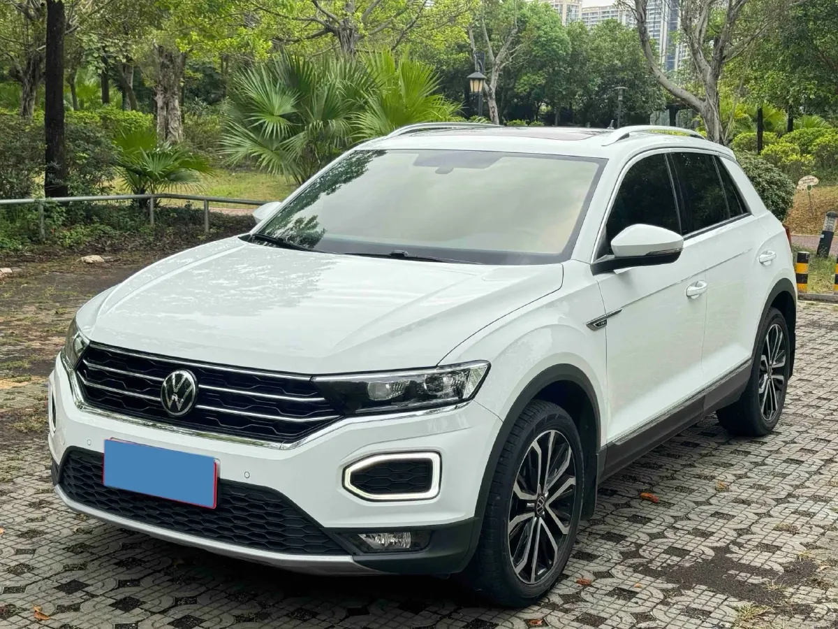 2021 Volkswagen T-Roc 1.4T 150HP L4 7DCT,autocango,china used car exporter,china ev exporter,chinese used car exporter,chinese used ev exporter