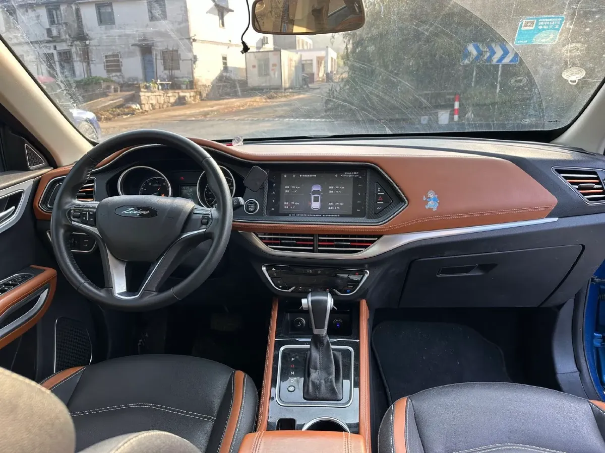 2017 Zotye T300 1.5T 144HP L4 CVT,autocango,china used car exporter,china ev exporter,chinese used car exporter,chinese used ev exporter