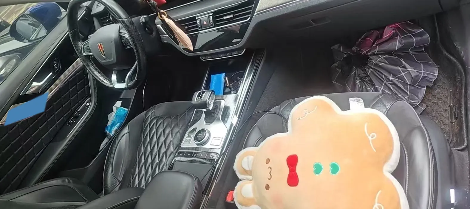 2019 HongQi HS5 2.0T 224HP L4 6AT,autocango,china used car exporter,china ev exporter,chinese used car exporter,chinese used ev exporter