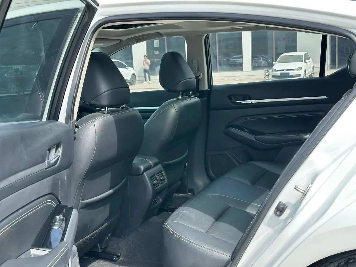 2022 Nissan Teana 2.0L 156HP L4 CVT,autocango,china used car exporter,china ev exporter,chinese used car exporter,chinese used ev exporter