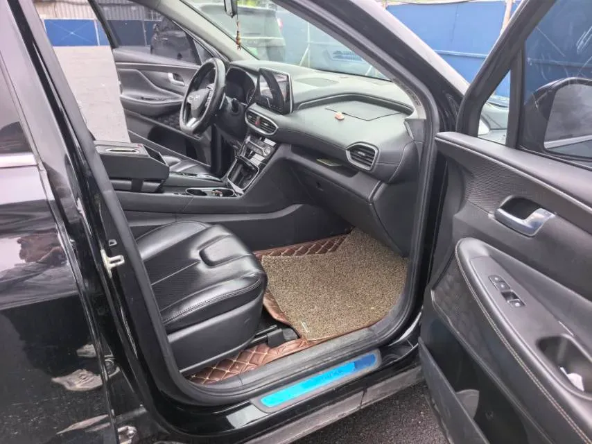 2019 Hyundai Santafe 2.0T 240HP L4 8AT,autocango,china used car exporter,china ev exporter,chinese used car exporter,chinese used ev exporter