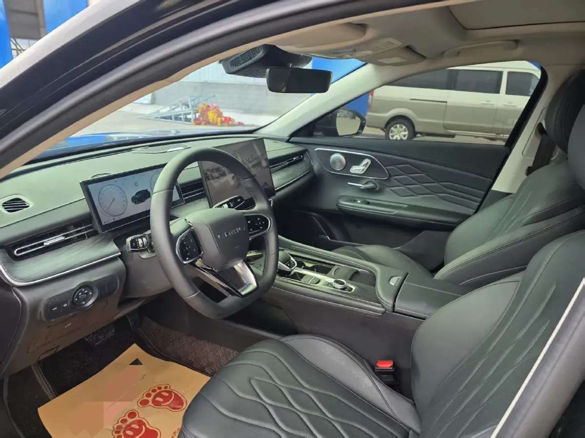 2025 Chery Arrizo 8 Pro 1.6T 197HP L4 7DCT,autocango,china used car exporter,china ev exporter,chinese used car exporter,chinese used ev exporter