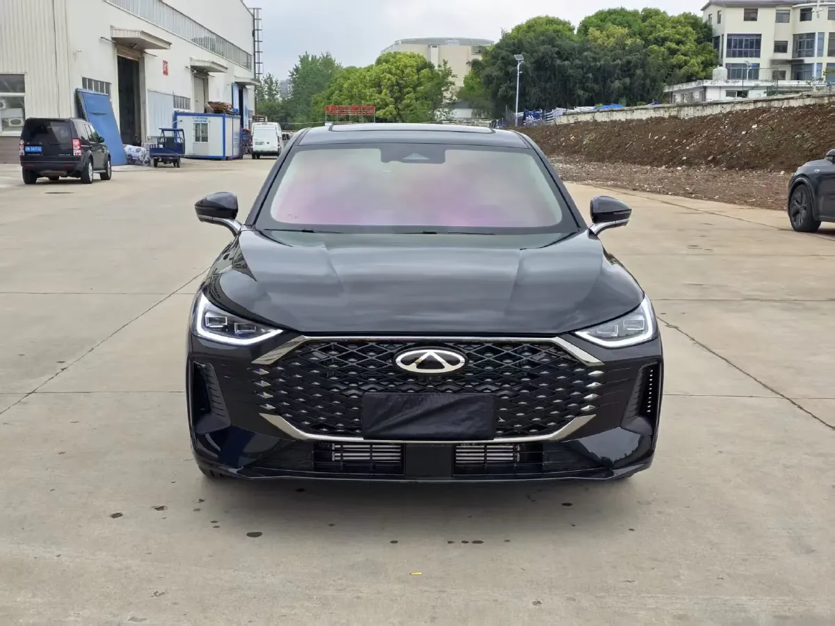 2025 Chery Arrizo 8 Pro 1.6T 197HP L4 7DCT,autocango,china used car exporter,china ev exporter,chinese used car exporter,chinese used ev exporter