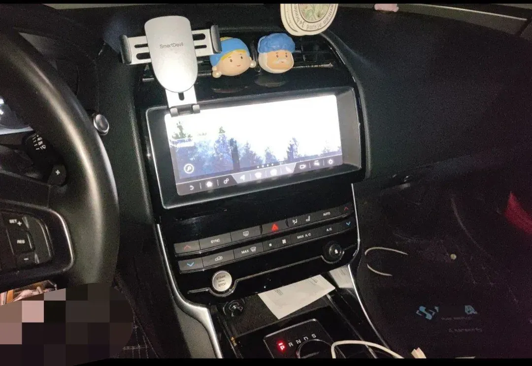 2019 Land Rover Discovery Sport 2.0T 200HP L4 9AT,autocango,china used car exporter,china ev exporter,chinese used car exporter,chinese used ev exporter