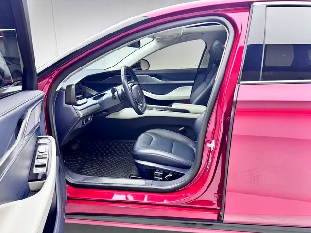 2022 Lincoln Z 2.0T 246HP L4 8AT,autocango,china used car exporter,china ev exporter,chinese used car exporter,chinese used ev exporter