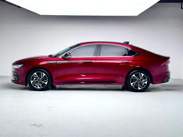 2022 Lincoln Z 2.0T 246HP L4 8AT,autocango,china used car exporter,china ev exporter,chinese used car exporter,chinese used ev exporter