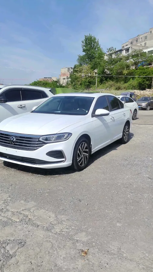2022 Volkswagen Sagitar 1.2T 116HP L4 7DCT,autocango,china used car exporter,china ev exporter,chinese used car exporter,chinese used ev exporter