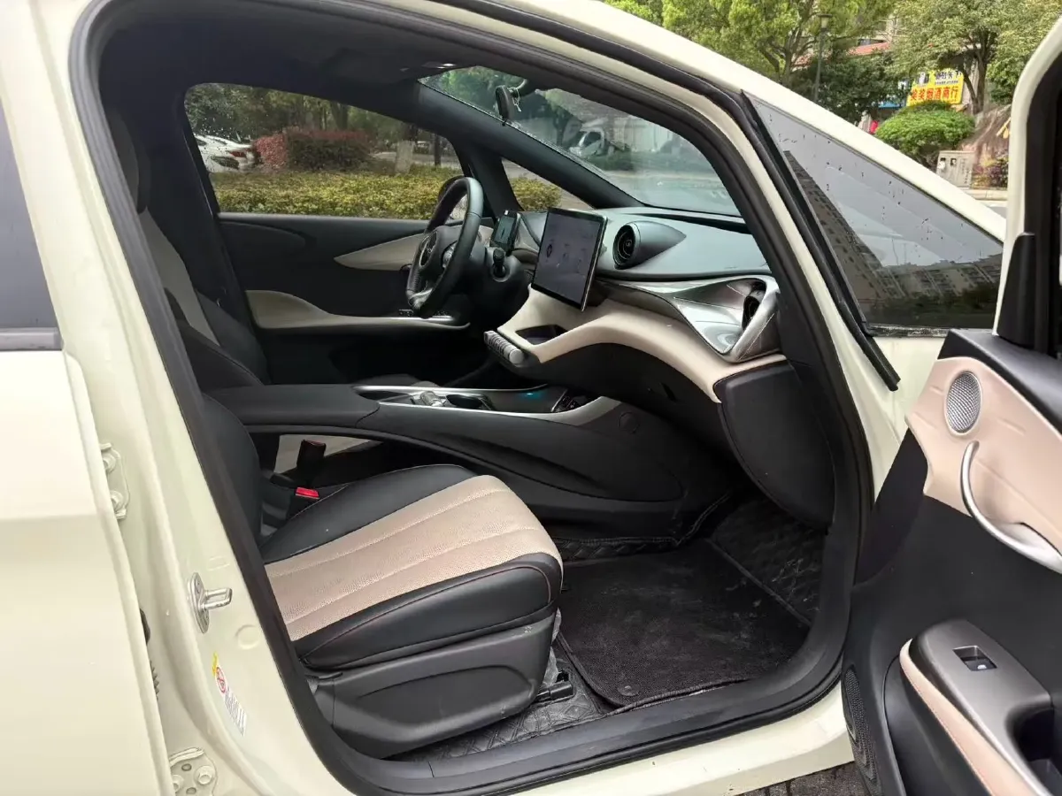 2024 BYD Dolphin BEV 44.928KWH,autocango,china used car exporter,china ev exporter,chinese used car exporter,chinese used ev exporter