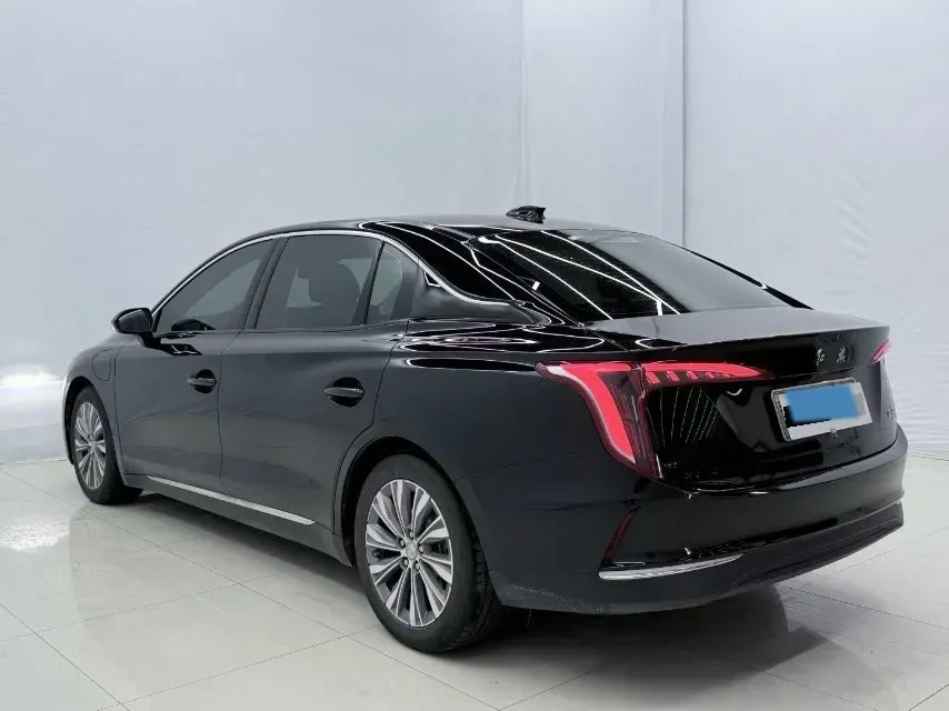 2024 HongQi E-QM5 BEV 72KWH,autocango,china used car exporter,china ev exporter,chinese used car exporter,chinese used ev exporter