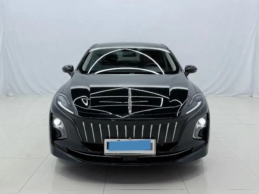 2024 HongQi E-QM5 BEV 72KWH,autocango,china used car exporter,china ev exporter,chinese used car exporter,chinese used ev exporter