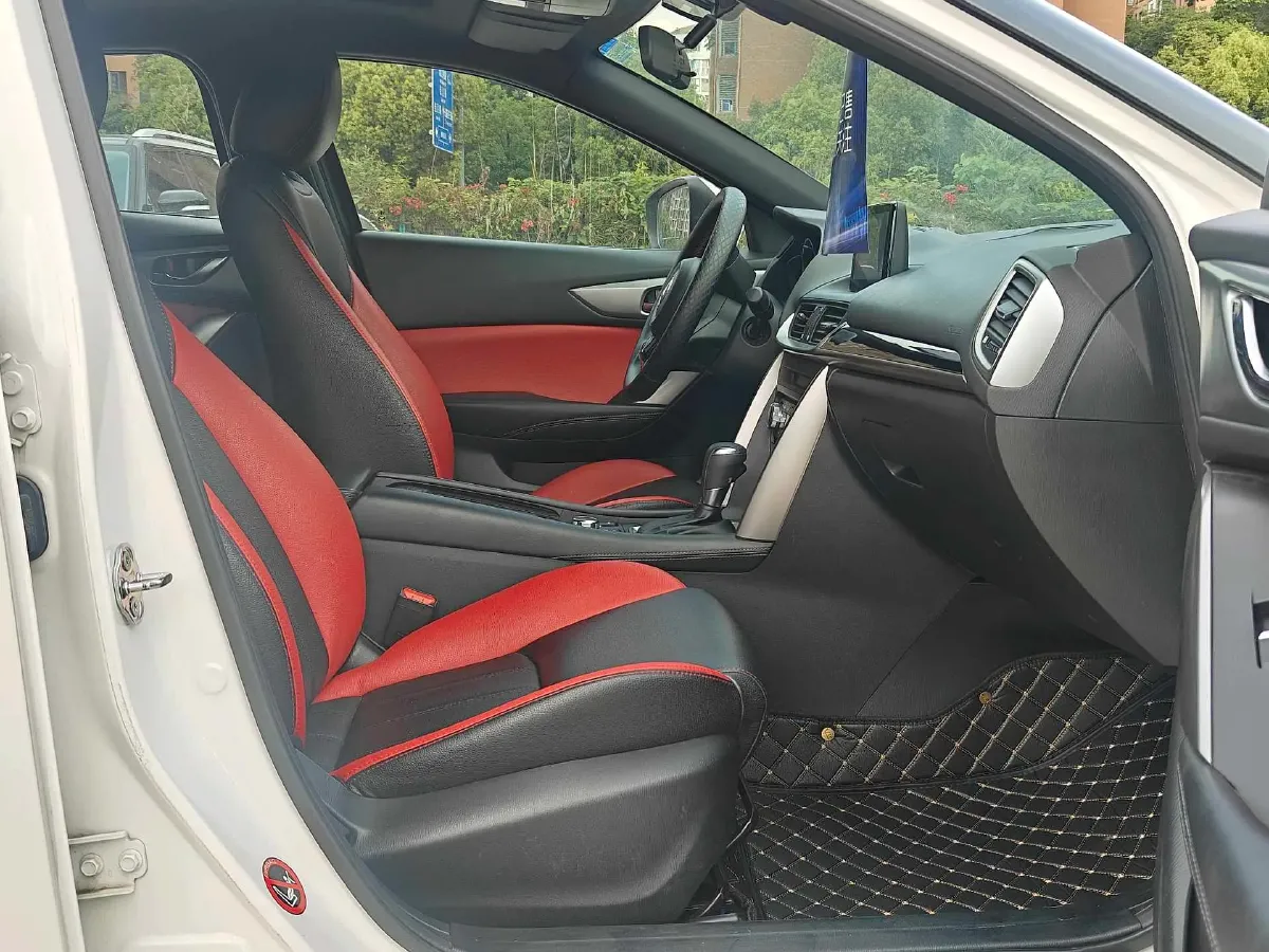 2019 ChangAn Oshan Cosmos 1.5T 178HP L4 7DCT,autocango,china used car exporter,china ev exporter,chinese used car exporter,chinese used ev exporter