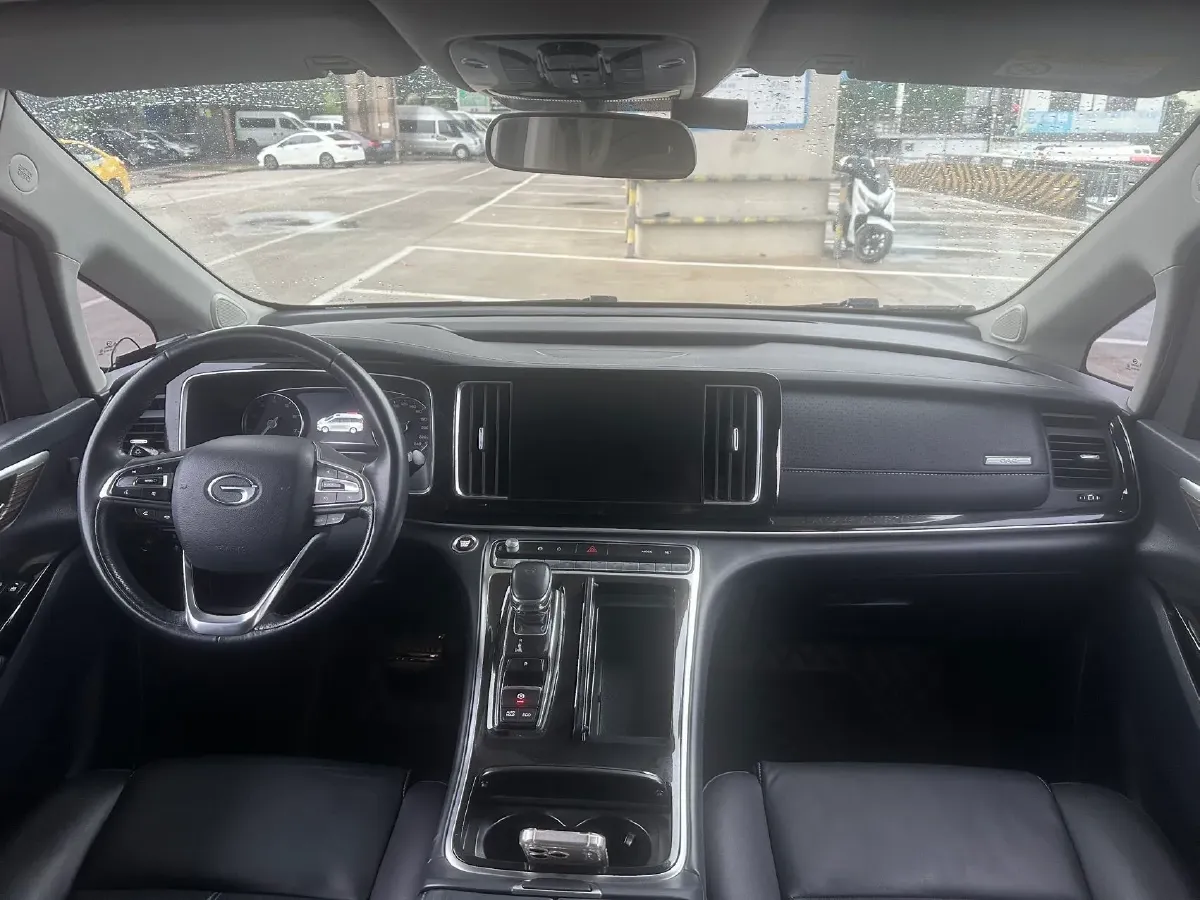 2021 GAC Trumpchi M8 2.0T 252HP L4 8AT,autocango,china used car exporter,china ev exporter,chinese used car exporter,chinese used ev exporter