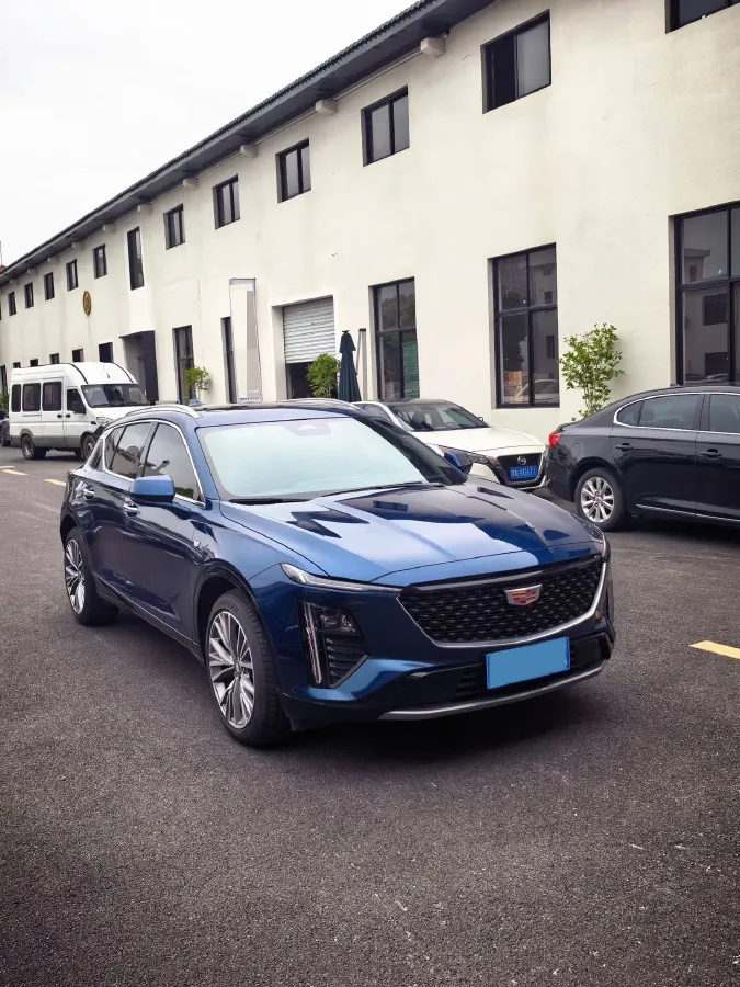 2023 Cadillac GT4 1.5T 211HP L4 9AT,autocango,china used car exporter,china ev exporter,chinese used car exporter,chinese used ev exporter