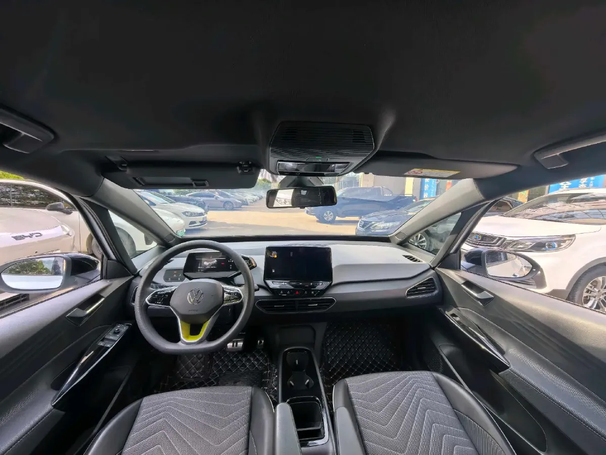 2023 Volkswagen ID.3 BEV 52.8KWH,autocango,china used car exporter,china ev exporter,chinese used car exporter,chinese used ev exporter