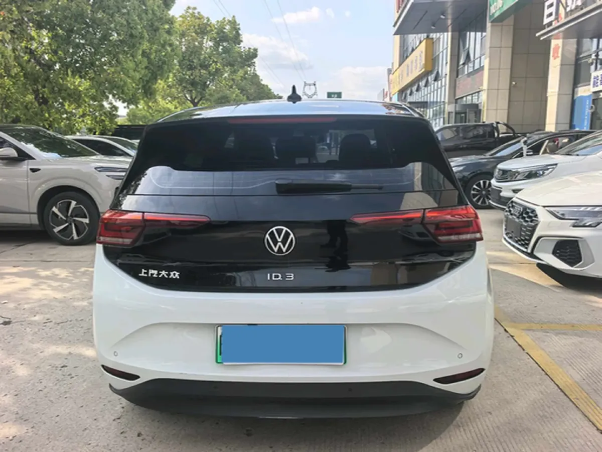 2023 Volkswagen ID.3 BEV 52.8KWH,autocango,china used car exporter,china ev exporter,chinese used car exporter,chinese used ev exporter
