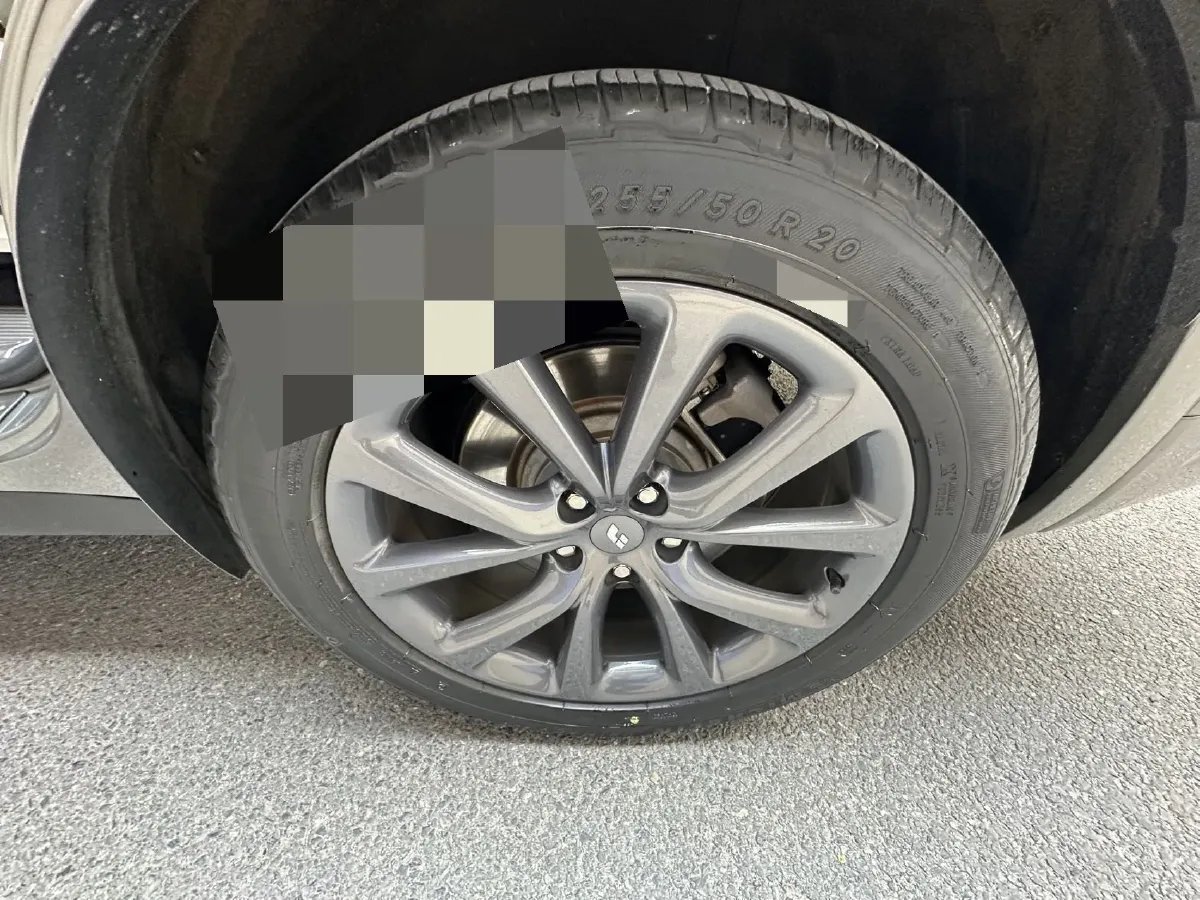 2020 Li ONE Range Extended 131HP REEV 40.5KWH,autocango,china used car exporter,china ev exporter,chinese used car exporter,chinese used ev exporter