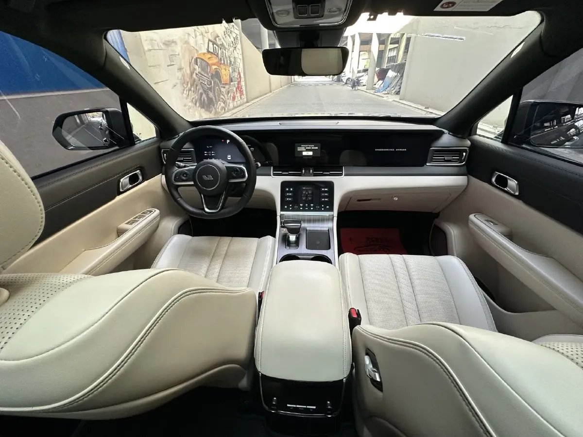 2020 Li ONE Range Extended 131HP REEV 40.5KWH,autocango,china used car exporter,china ev exporter,chinese used car exporter,chinese used ev exporter