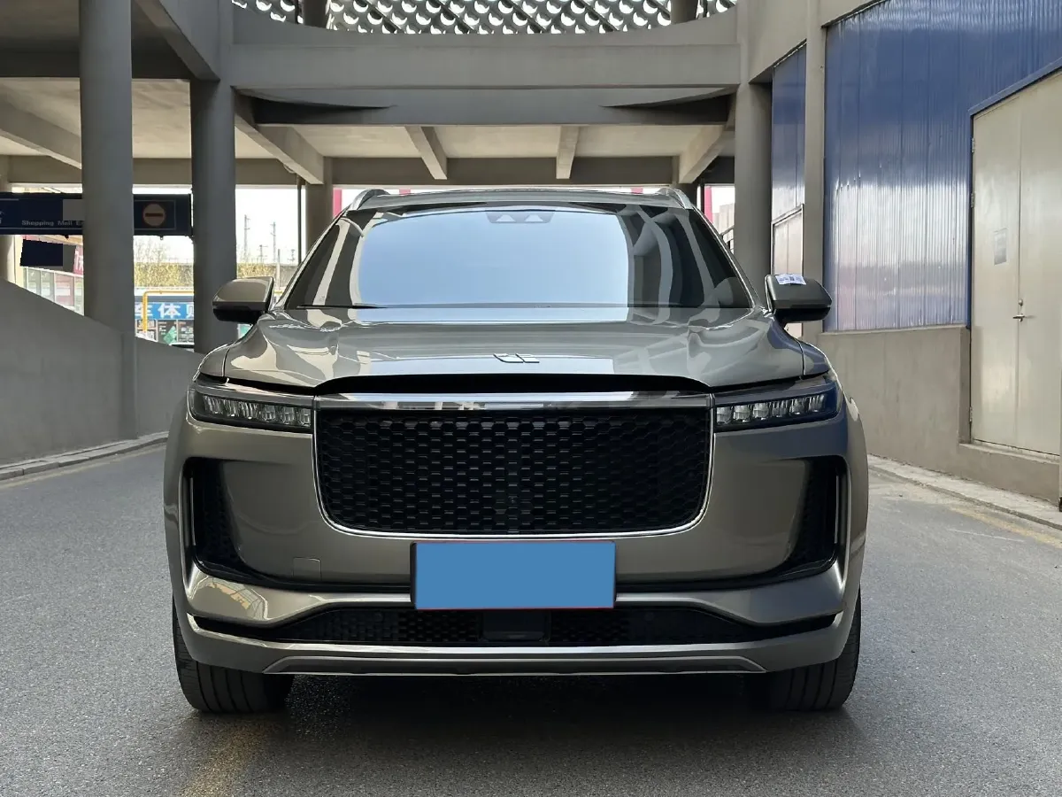 2020 Li ONE Range Extended 131HP REEV 40.5KWH,autocango,china used car exporter,china ev exporter,chinese used car exporter,chinese used ev exporter