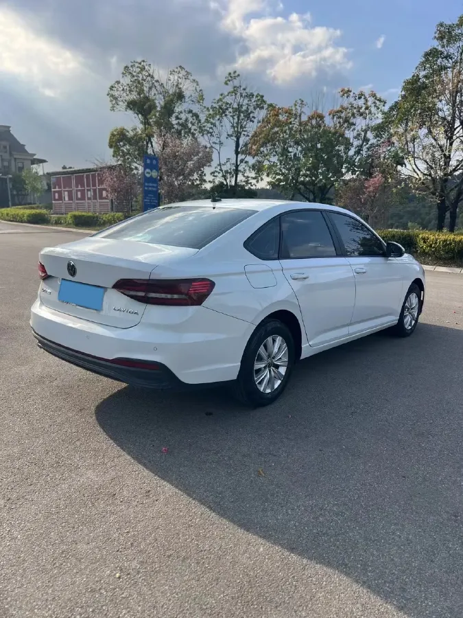 2023 Volkswagen Lavida 1.5L 110HP L4 6AT,autocango,china used car exporter,china ev exporter,chinese used car exporter,chinese used ev exporter