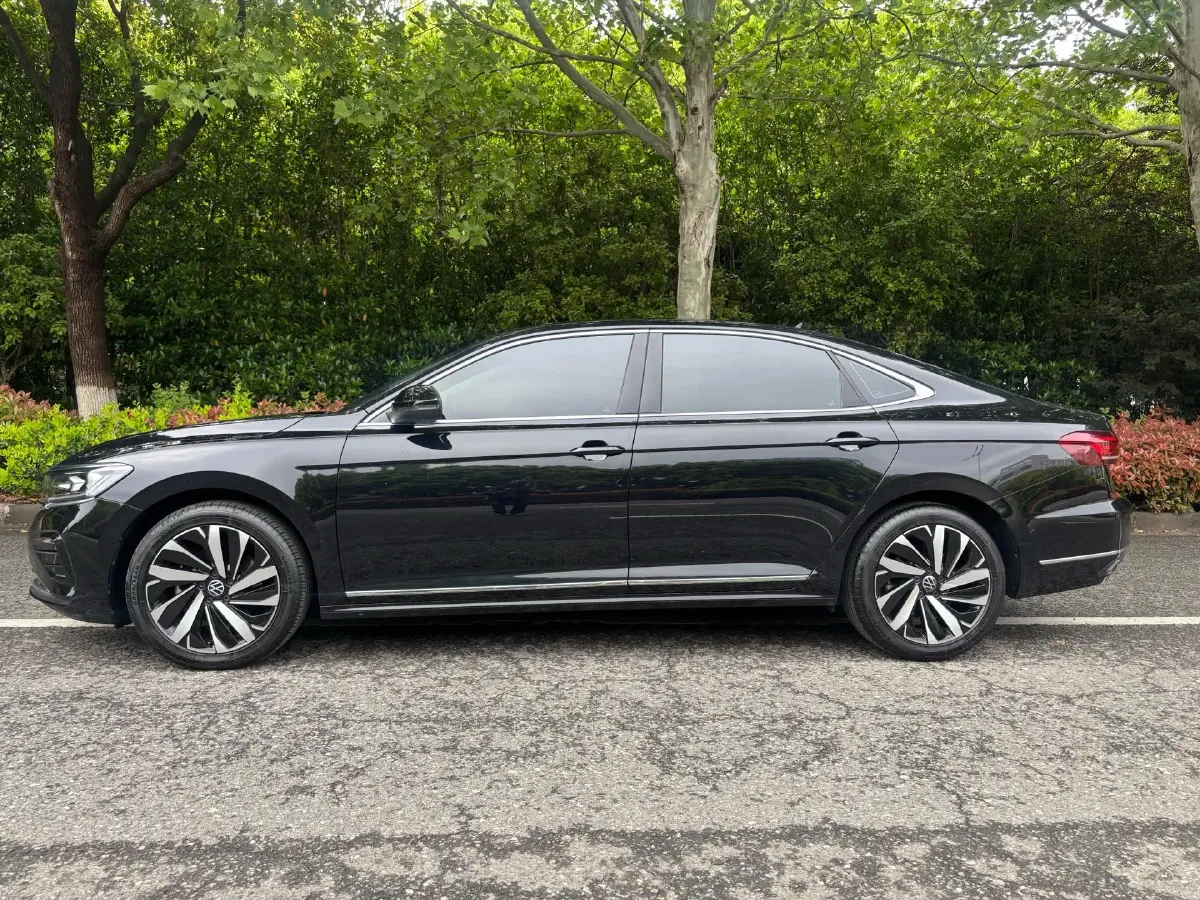 2022 Skoda Kodiak GT 2.0T 186HP L4 7DCT,autocango,china used car exporter,china ev exporter,chinese used car exporter,chinese used ev exporter