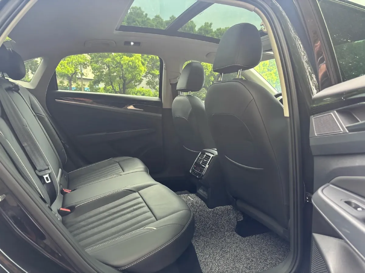 2022 Skoda Kodiak GT 2.0T 186HP L4 7DCT,autocango,china used car exporter,china ev exporter,chinese used car exporter,chinese used ev exporter