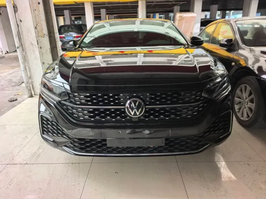 2023 Volkswagen Passat 1.4T 150HP L4 7DCT,autocango,china used car exporter,china ev exporter,chinese used car exporter,chinese used ev exporter