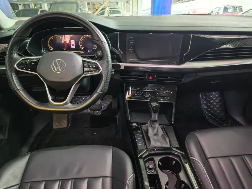 2023 Volkswagen Passat 1.4T 150HP L4 7DCT,autocango,china used car exporter,china ev exporter,chinese used car exporter,chinese used ev exporter