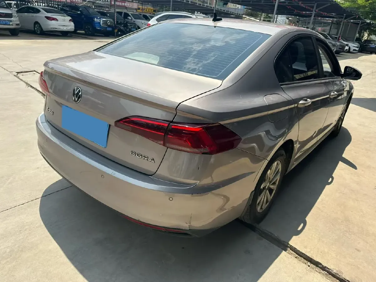 2021 Volkswagen Bora 1.5L 113HP L4 6AT,autocango,china used car exporter,china ev exporter,chinese used car exporter,chinese used ev exporter