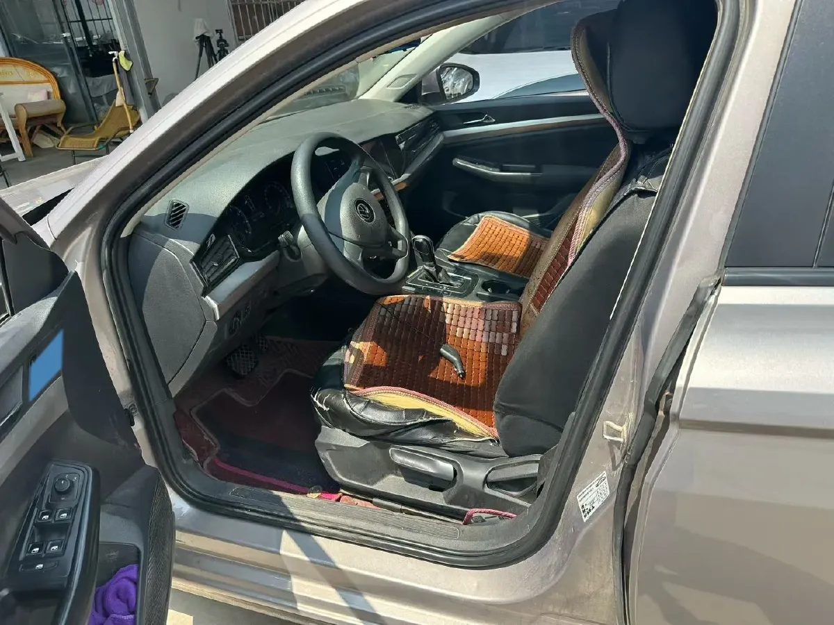 2021 Volkswagen Bora 1.5L 113HP L4 6AT,autocango,china used car exporter,china ev exporter,chinese used car exporter,chinese used ev exporter