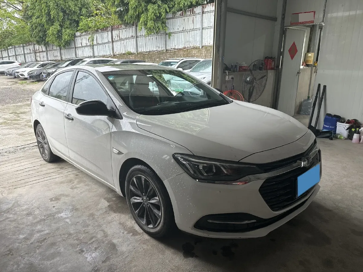 2021 Chevrolet Monza 1.5L 113HP L4 6AT,autocango,china used car exporter,china ev exporter,chinese used car exporter,chinese used ev exporter