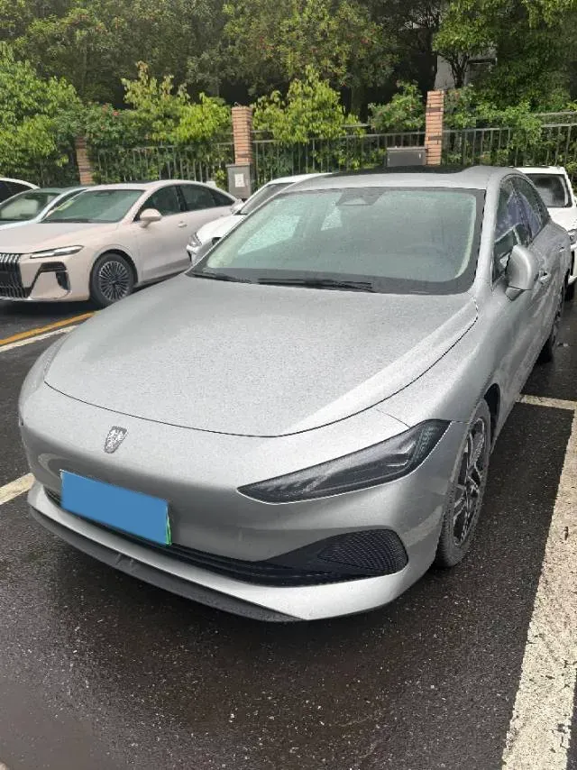 2023 Roewe D7 1.5L 112HP L4 1DHT PHEV 21.4KWH,autocango,china used car exporter,china ev exporter,chinese used car exporter,chinese used ev exporter