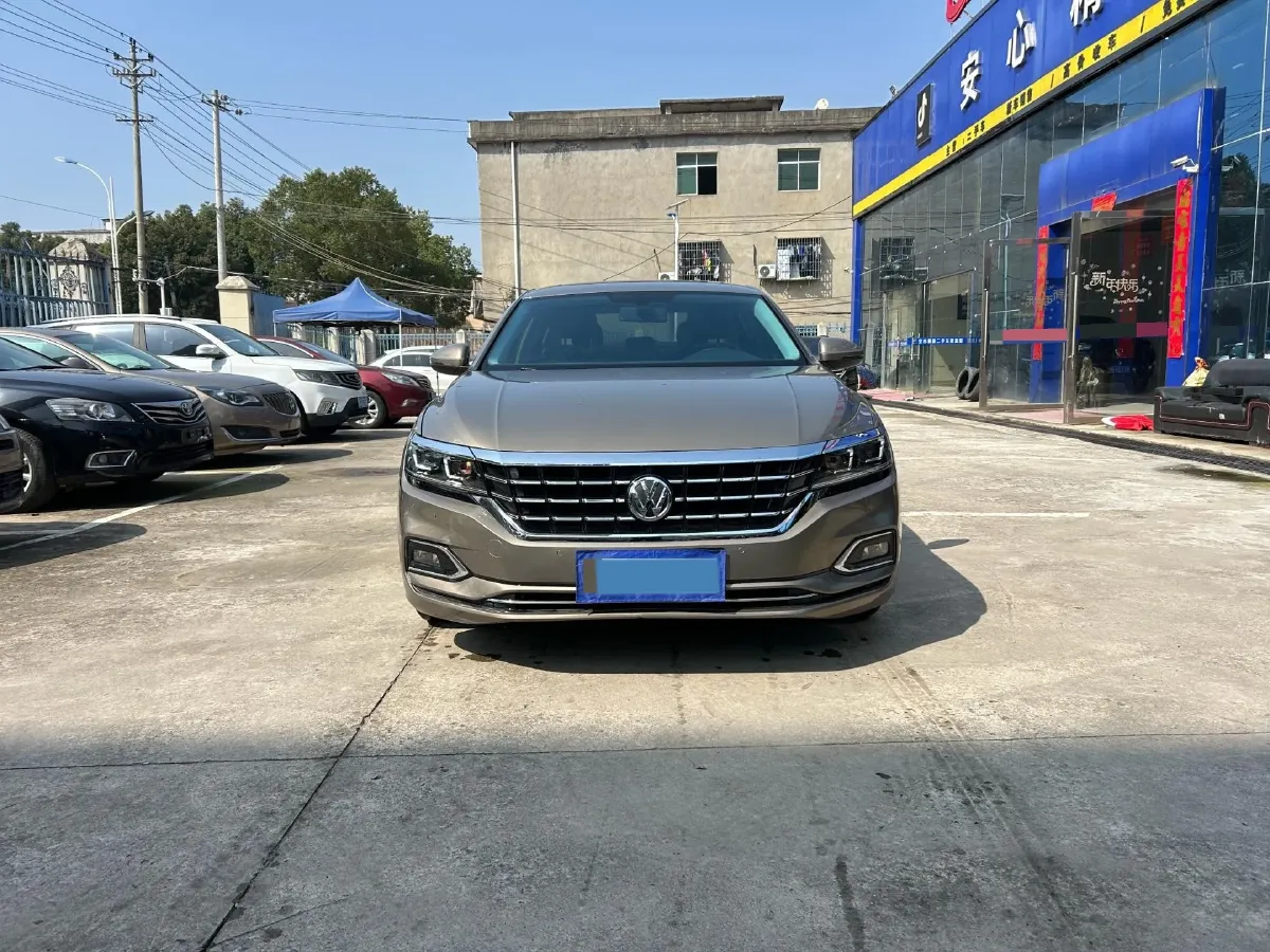 2019 Skoda Kodiak 2.0T 186HP L4 7DCT,autocango,china used car exporter,china ev exporter,chinese used car exporter,chinese used ev exporter