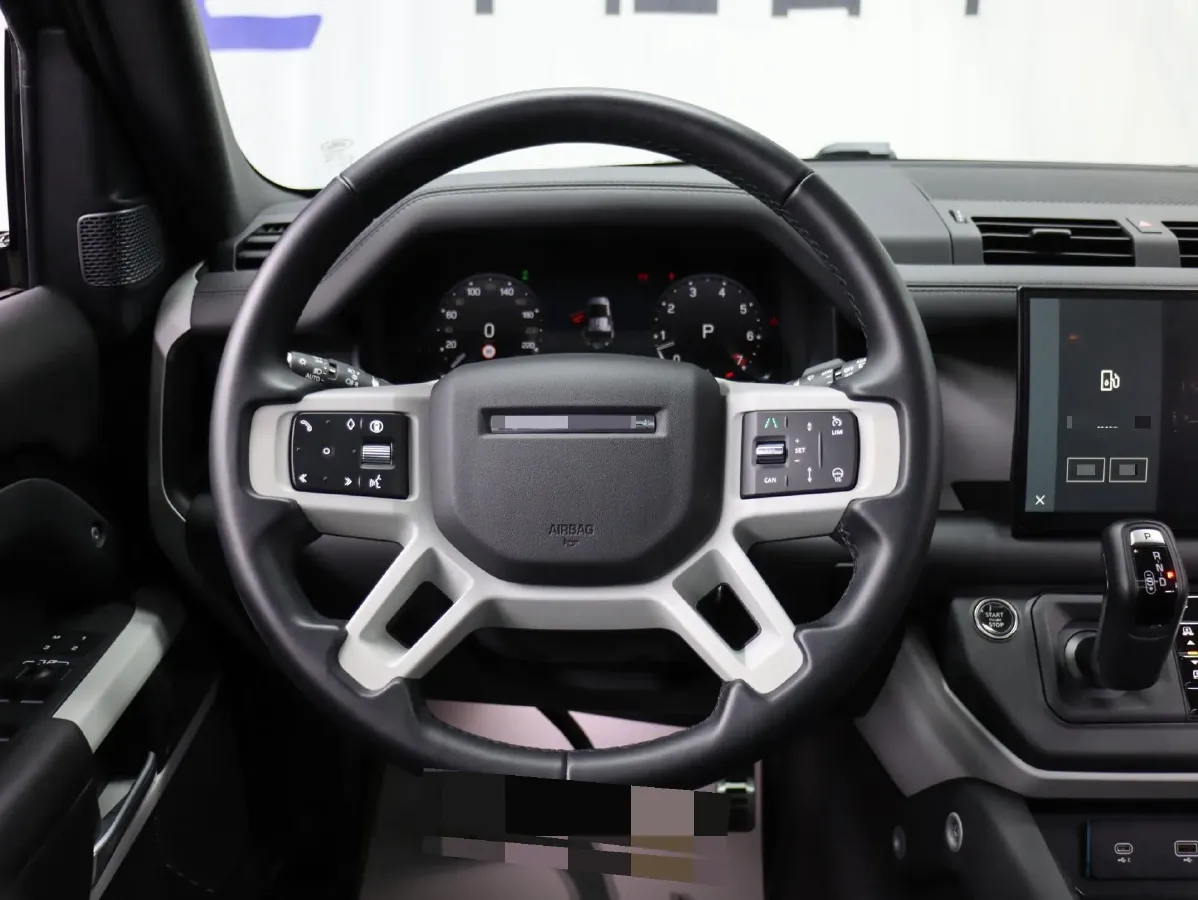 2024 Land Rover Defender 3.0T 400HP L6 8AT,autocango,china used car exporter,china ev exporter,chinese used car exporter,chinese used ev exporter