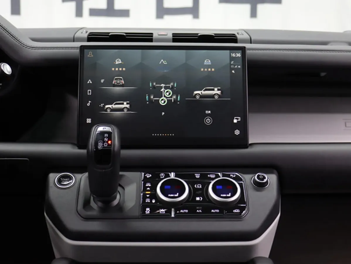 2024 Land Rover Defender 3.0T 400HP L6 8AT,autocango,china used car exporter,china ev exporter,chinese used car exporter,chinese used ev exporter