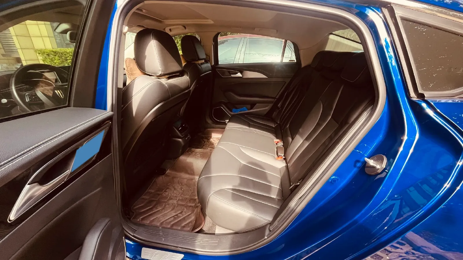 2019 HongQi H5 1.8T 180HP L4 6AT,autocango,china used car exporter,china ev exporter,chinese used car exporter,chinese used ev exporter