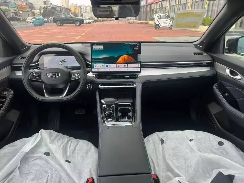 2026 Geely Preface 1.5T 181HP L4 7DCT,autocango,china used car exporter,china ev exporter,chinese used car exporter,chinese used ev exporter