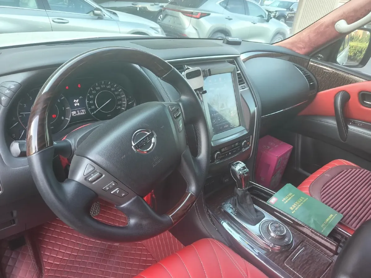 2018 Nissan Patrol 4.0L 279HP V6 7AT,autocango,china used car exporter,china ev exporter,chinese used car exporter,chinese used ev exporter