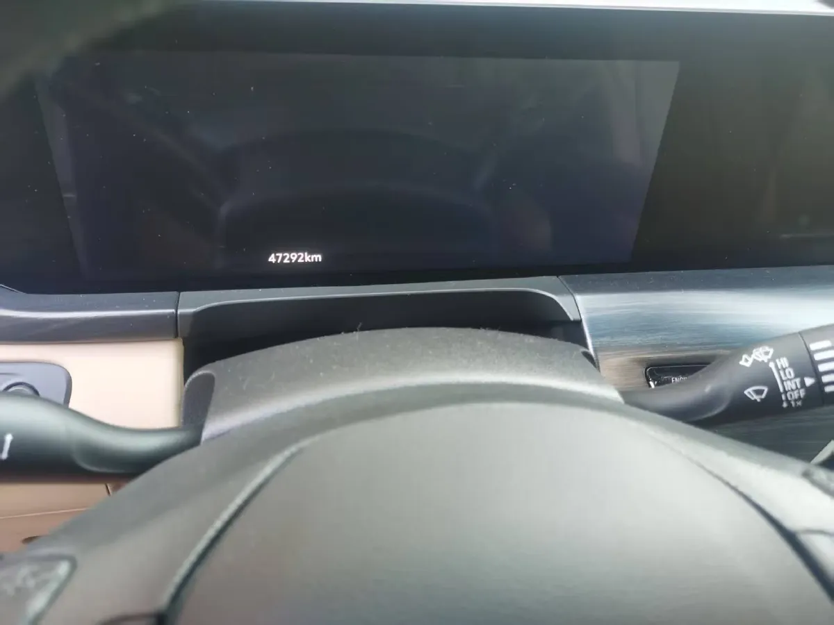 2022 Buick GL8 2.0T 237HP L4 9AT,autocango,china used car exporter,china ev exporter,chinese used car exporter,chinese used ev exporter