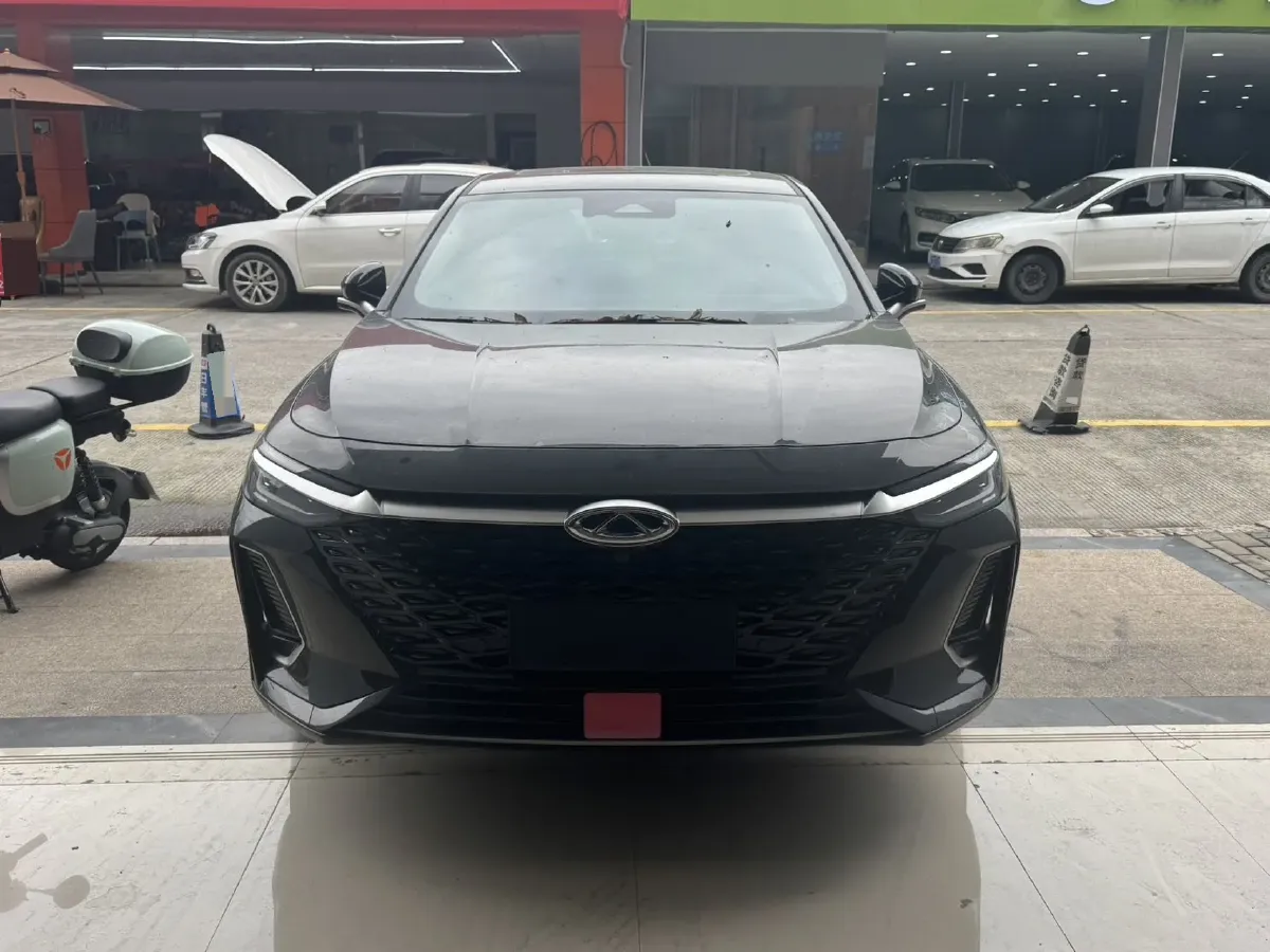 2025 Chery Arrizo 8 1.6T 197HP L4 7DCT,autocango,china used car exporter,china ev exporter,chinese used car exporter,chinese used ev exporter