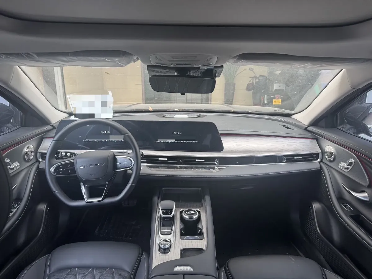 2025 Chery Arrizo 8 1.6T 197HP L4 7DCT,autocango,china used car exporter,china ev exporter,chinese used car exporter,chinese used ev exporter