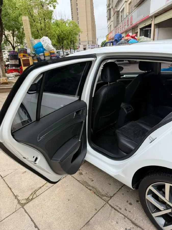 2018 Volkswagen Golf 1.4T 131HP L4 7DCT,autocango,china used car exporter,china ev exporter,chinese used car exporter,chinese used ev exporter