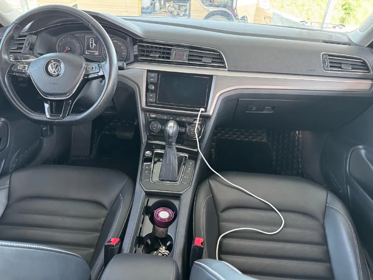 2019 Volkswagen Passat 1.4T 150HP L4 7DCT,autocango,china used car exporter,china ev exporter,chinese used car exporter,chinese used ev exporter