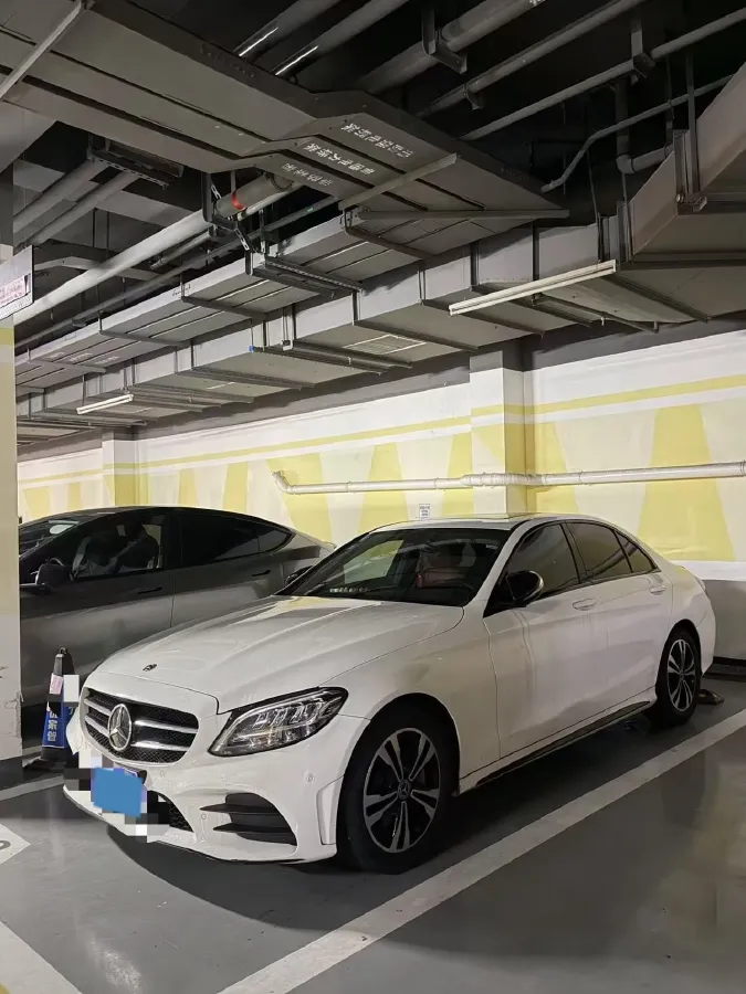 2020 Mercedes-Benz C Class 1.5T 184HP L4 9AT,autocango,china used car exporter,china ev exporter,chinese used car exporter,chinese used ev exporter