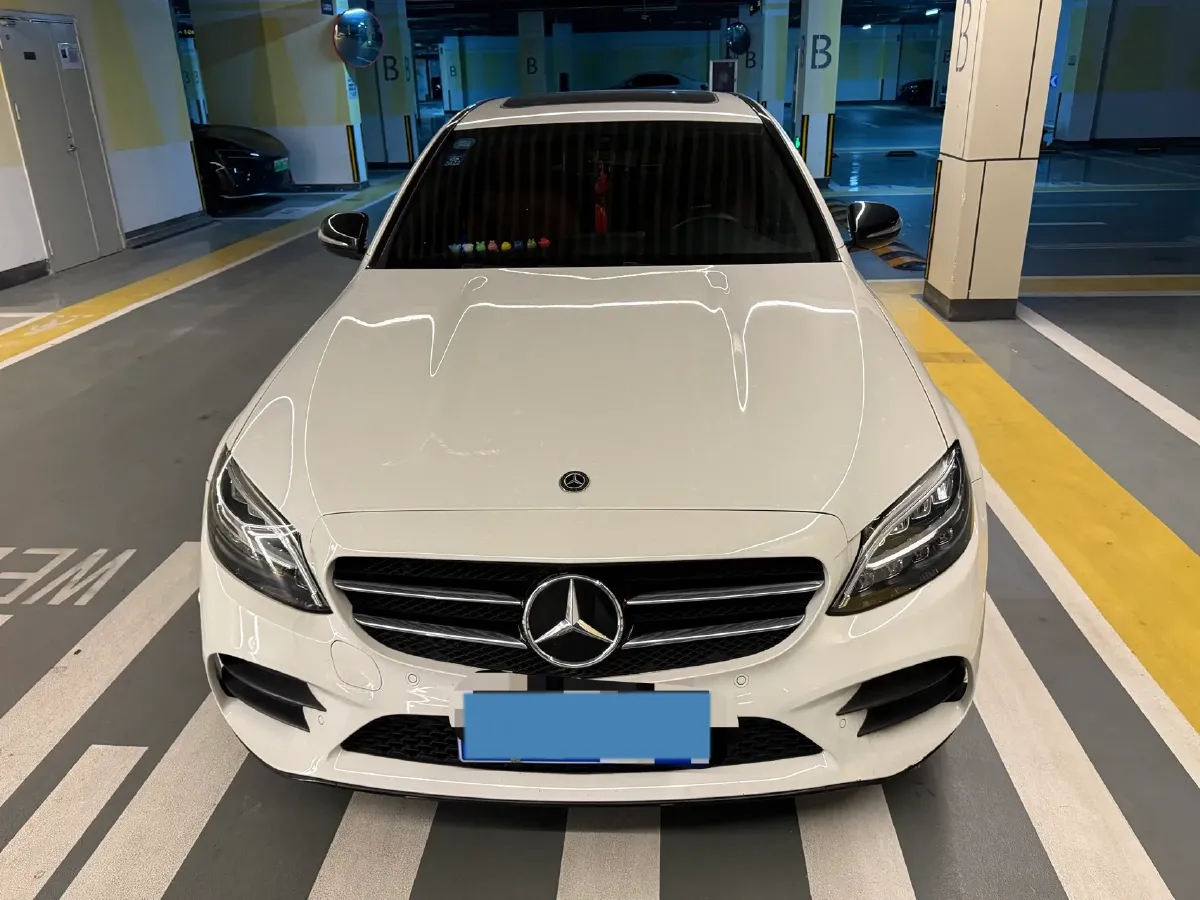 2020 Mercedes-Benz C Class 1.5T 184HP L4 9AT,autocango,china used car exporter,china ev exporter,chinese used car exporter,chinese used ev exporter